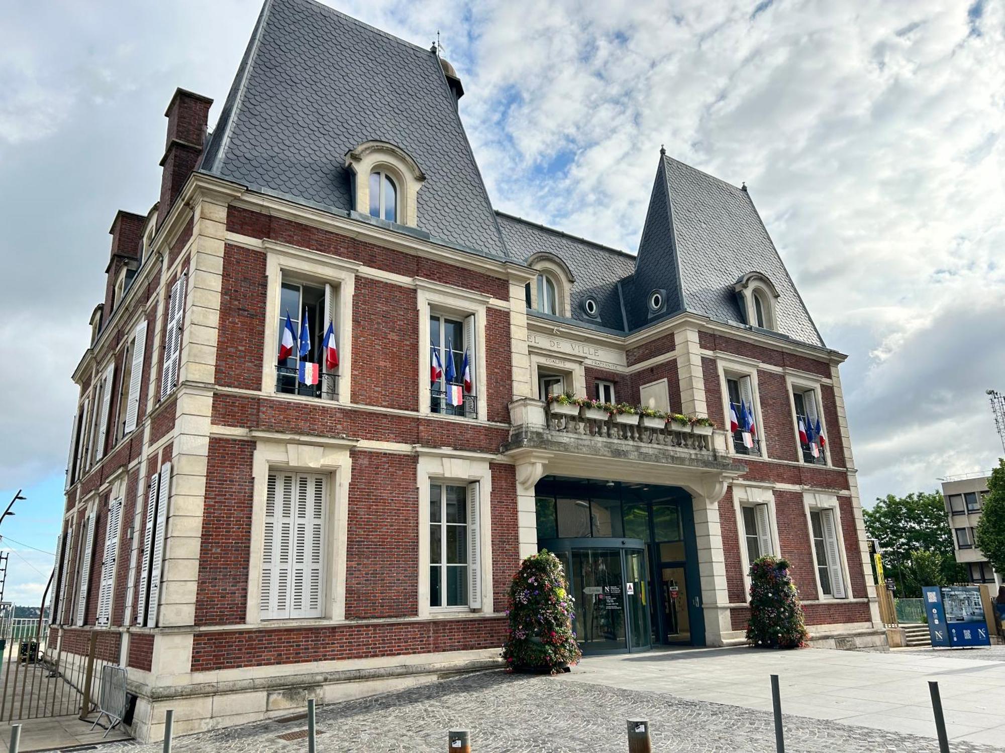 Sweet And Comfy In Hyper City Center With Netflix, Prime And Disney Plus Included Noisy-le-Grand Exterior foto